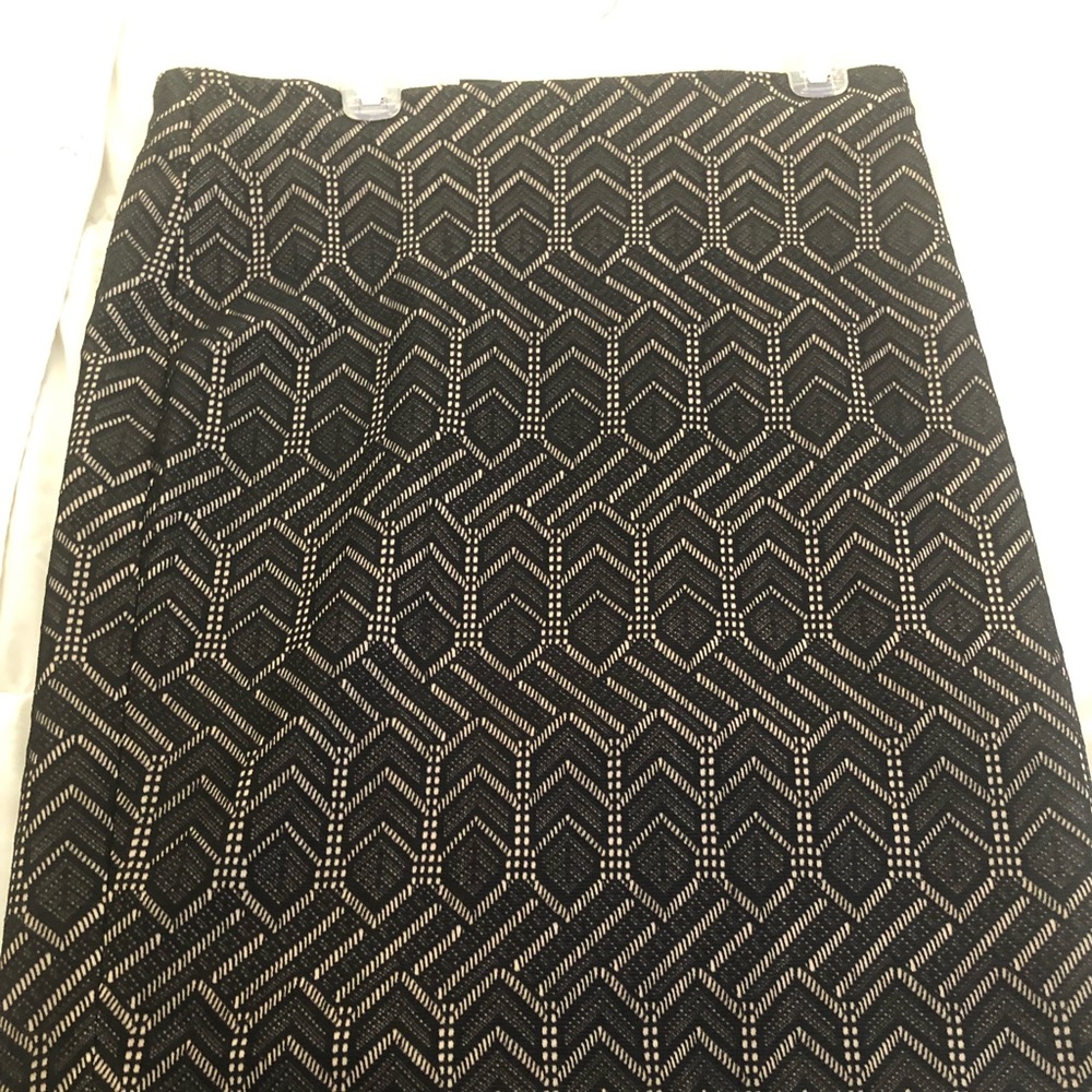 Ann Taylor laced skirt
